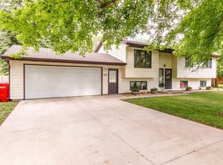 209 Elm St, Colo, IA 50056