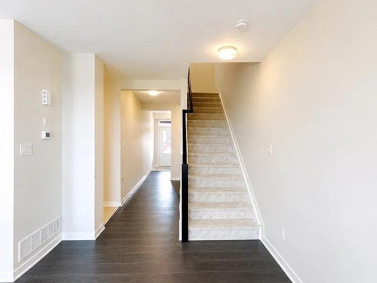 827 Andesite Ter — Photo 2