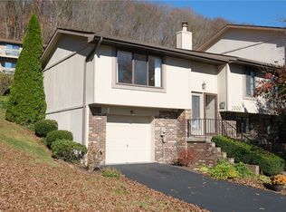 2000 Golfway Dr, Aliquippa, PA 15001