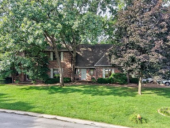 4th image of 4900 Whitney Dr