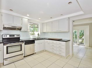 11000 NE 9th Ave, Biscayne Park, FL 33161