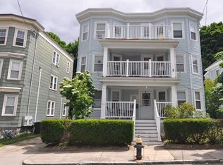 26 Verdun St, Dorchester, MA 02124