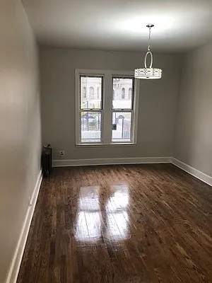 Rented by Lang Realty LLC | media 4