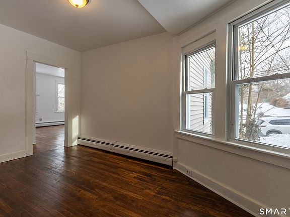 4th image of 39 Elizabeth Street