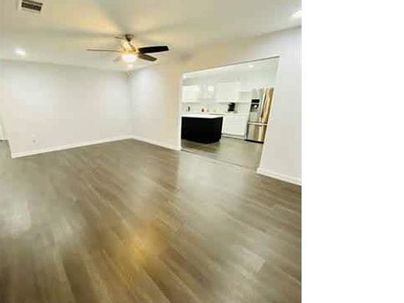 2nd image of 133 Bream Dr