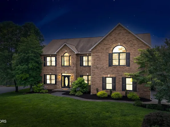 8663 Lake Village Cir, Knoxville, TN 37938