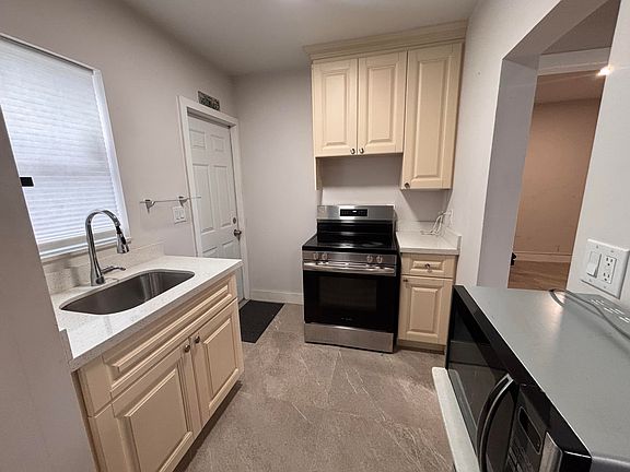 2nd image of 413 S Ocean Blvd APT 4