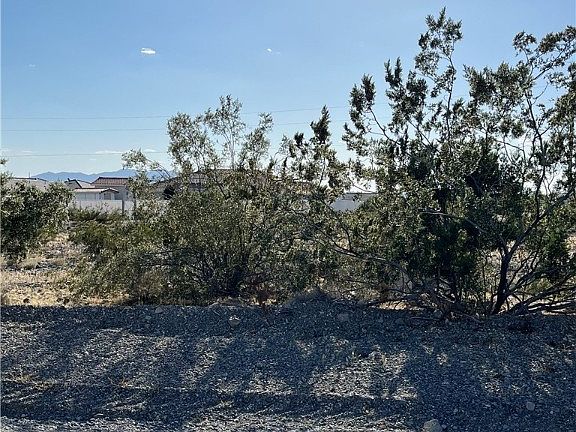5th image of 2200 S Rainbow Ave