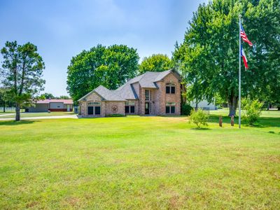 2000 Mustang Meadow Dr, Decatur, TX, 76234