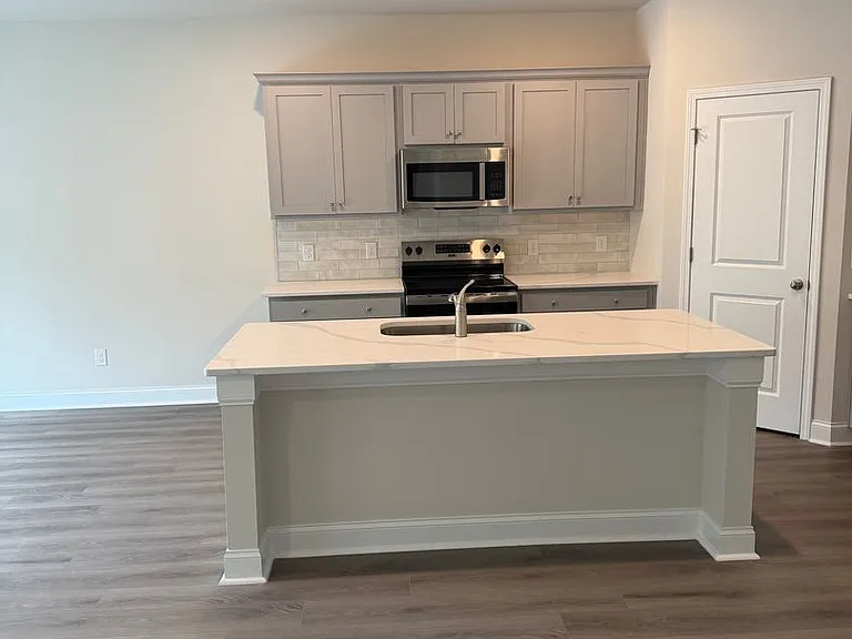130 Cades Blf — Photo 4