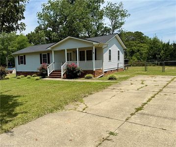 122 Scenic Dr, King, NC, 27021