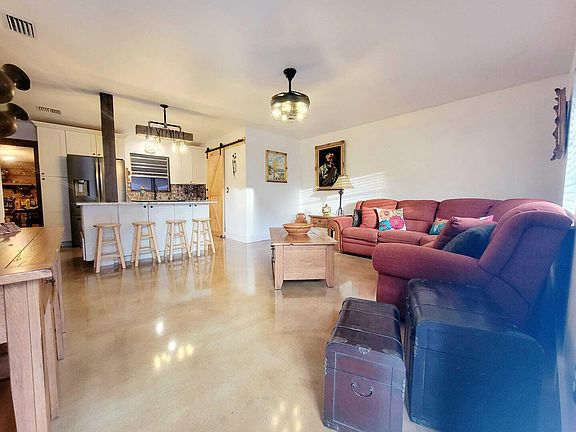 4th image of 6105 Cassia Drive