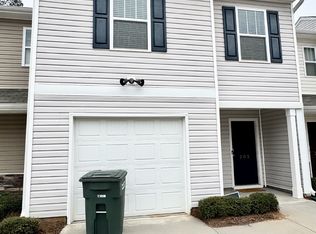 203 Oakmont Valley Trl, Seneca, SC 29678