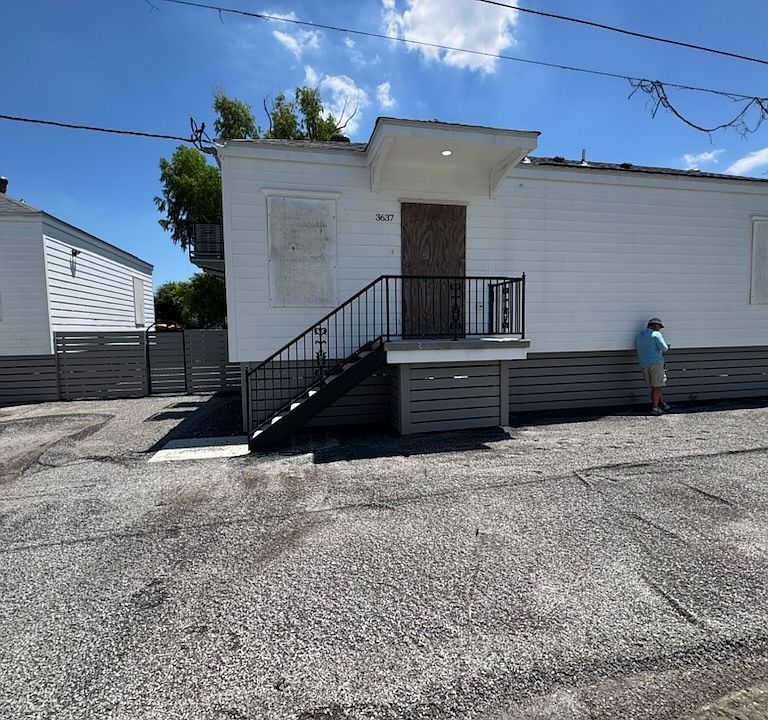Building Photo 4