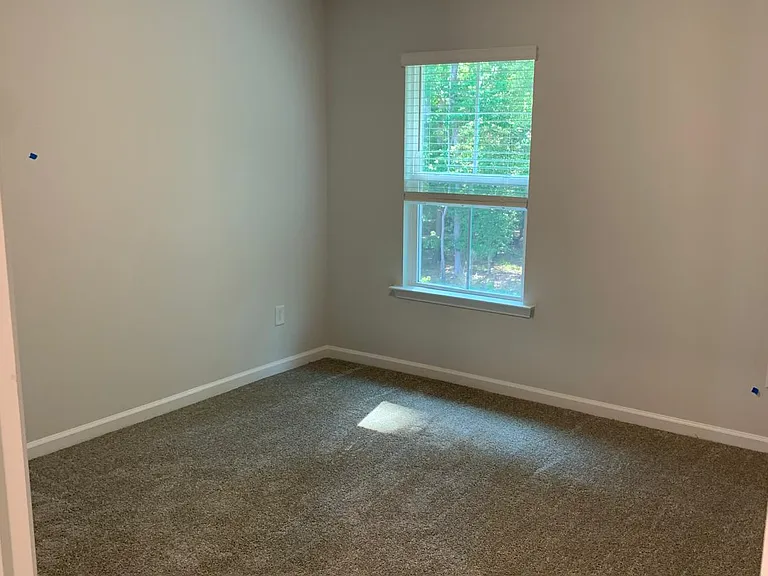 233 Broomside Ave — Photo 10
