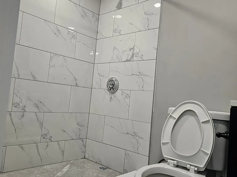32 Irving St — Photo 10