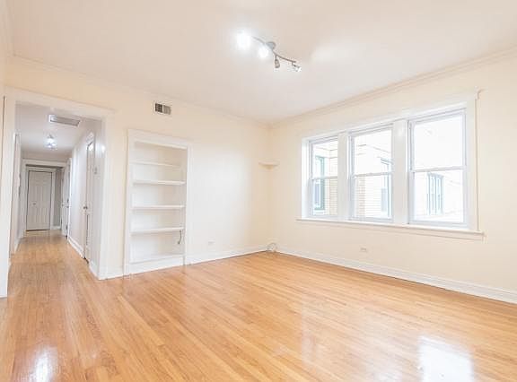 3rd image of 3560 W Palmer St #3D