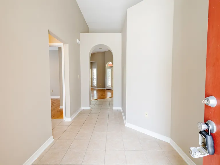 5805 Dunbar Cir — Photo 33