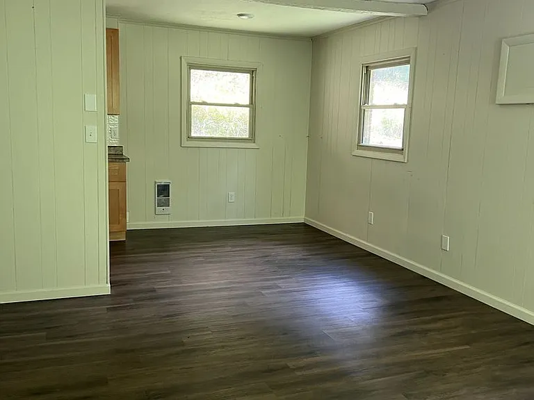 554 Love Hollow Rd — Photo 13