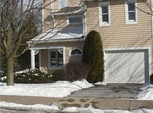 608 Brighton Woods Rd, Pittsburgh, PA 15212