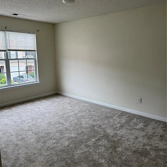 100 Eagle Glen Dr NE — Photo 7
