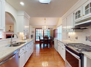 304 Prestwick Ct, Summerville, SC 29483