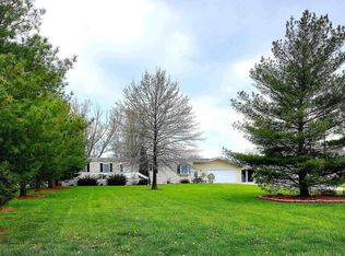 2215 Newton Rd, Corydon, IA 50060