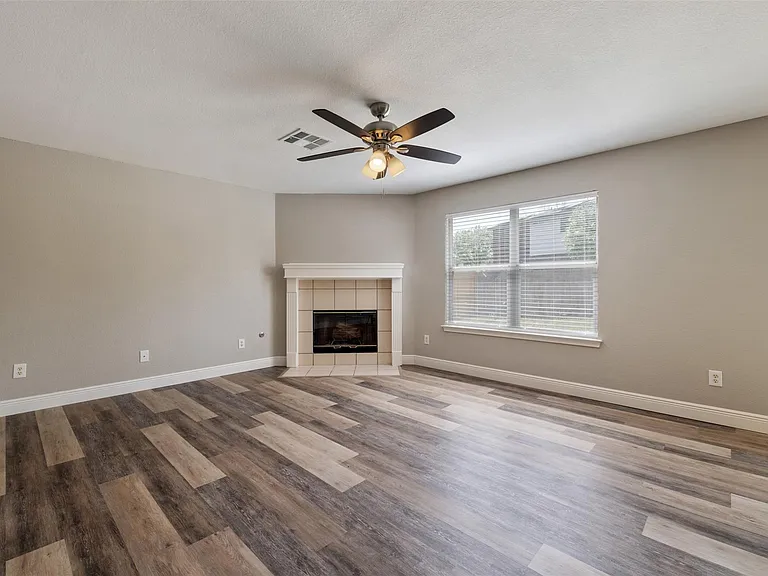 1809 Vanderhill Cv — Photo 10
