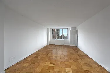 Rented by Manhattan Skyline