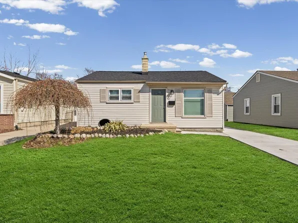 647 E Brockton Ave, Madison Heights, MI 48071
