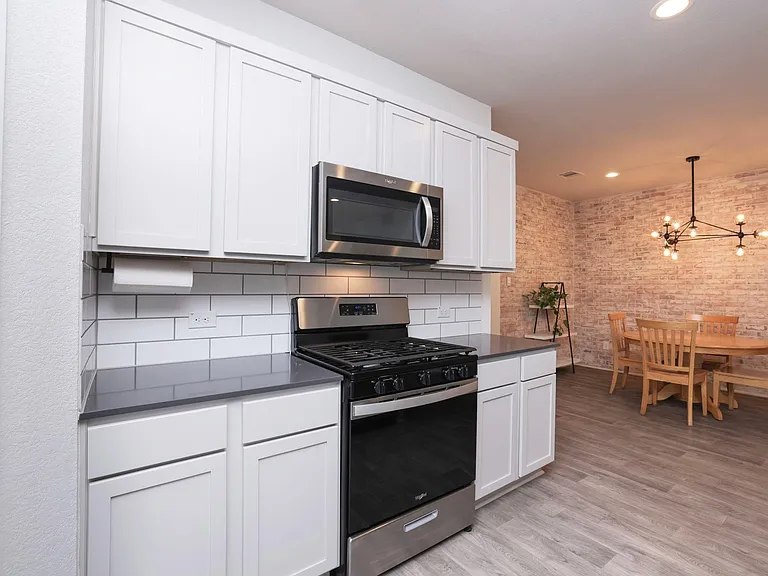 14209 Silver Maple Ct — Photo 19