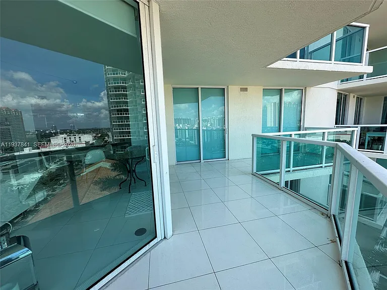 150 Sunny Isles Blvd #11102 — Photo 30
