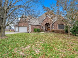 222 Cricket Ln, Rogersville, MO 65742