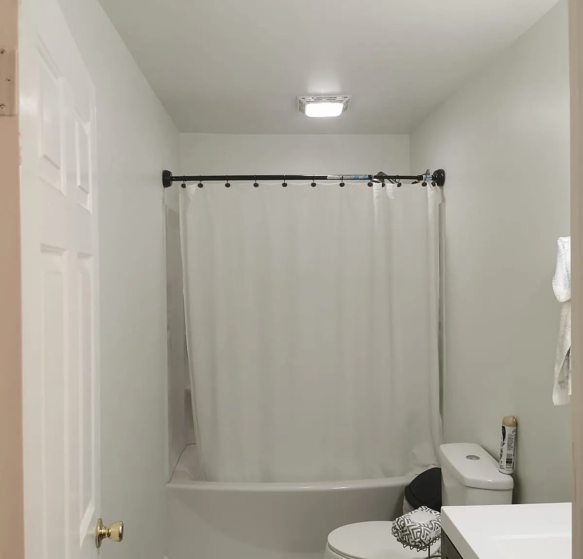 3 bed, 999 sqft, $1,400 — Photo 3