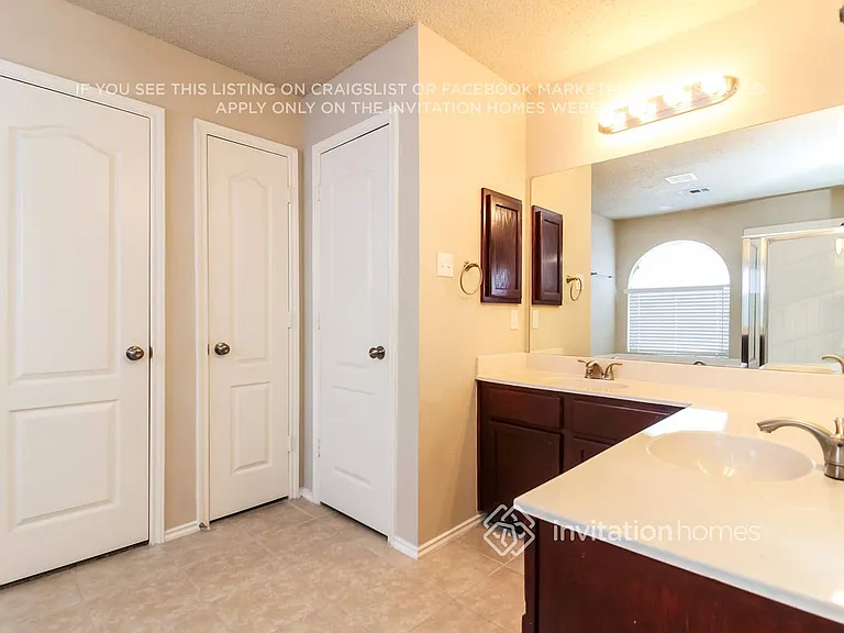 703 Meadowgate Dr — Photo 17