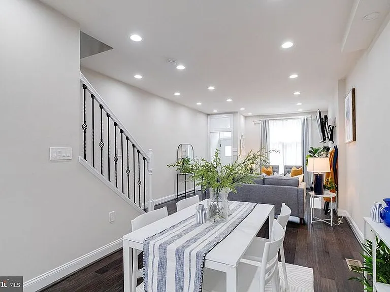 442 N Linwood Ave — Photo 9