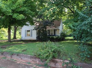 808 Vernon Ave, Farmington, MO 63640