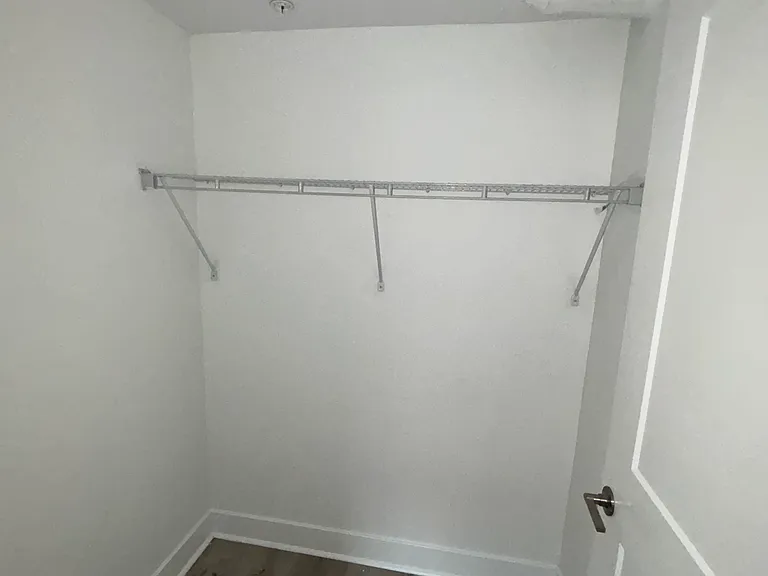 1509 S 17th St #B110 — Photo 17