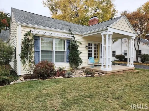 1705 McDowell Rd, Vincennes, IN 47591