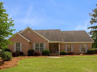 104 Taybridge Ln, Dothan, AL 36305