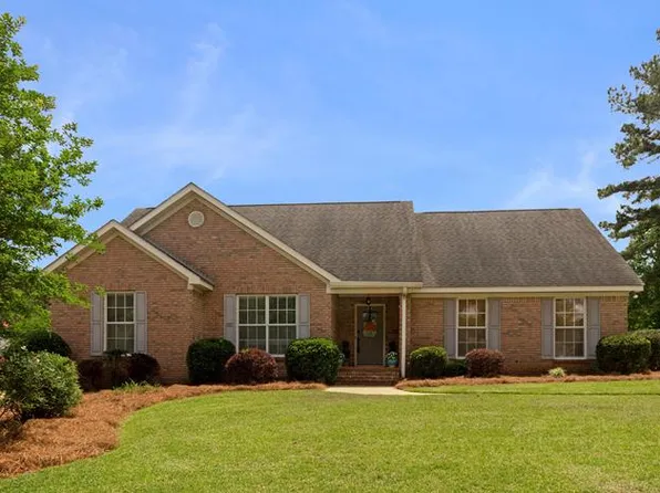 104 Taybridge Ln, Dothan, AL 36305