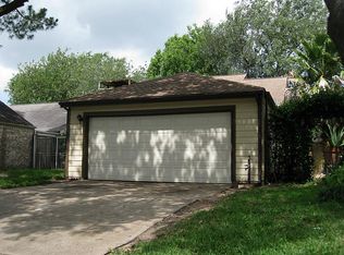 9210 Ketchwood Dr #R, Houston, TX 77099