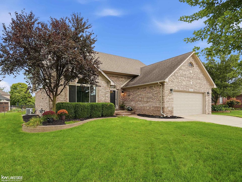 1st image of 50494 Commons Dr