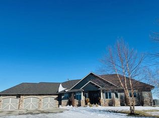 2403 Timber Meadows Ln, Norfolk, NE 68701