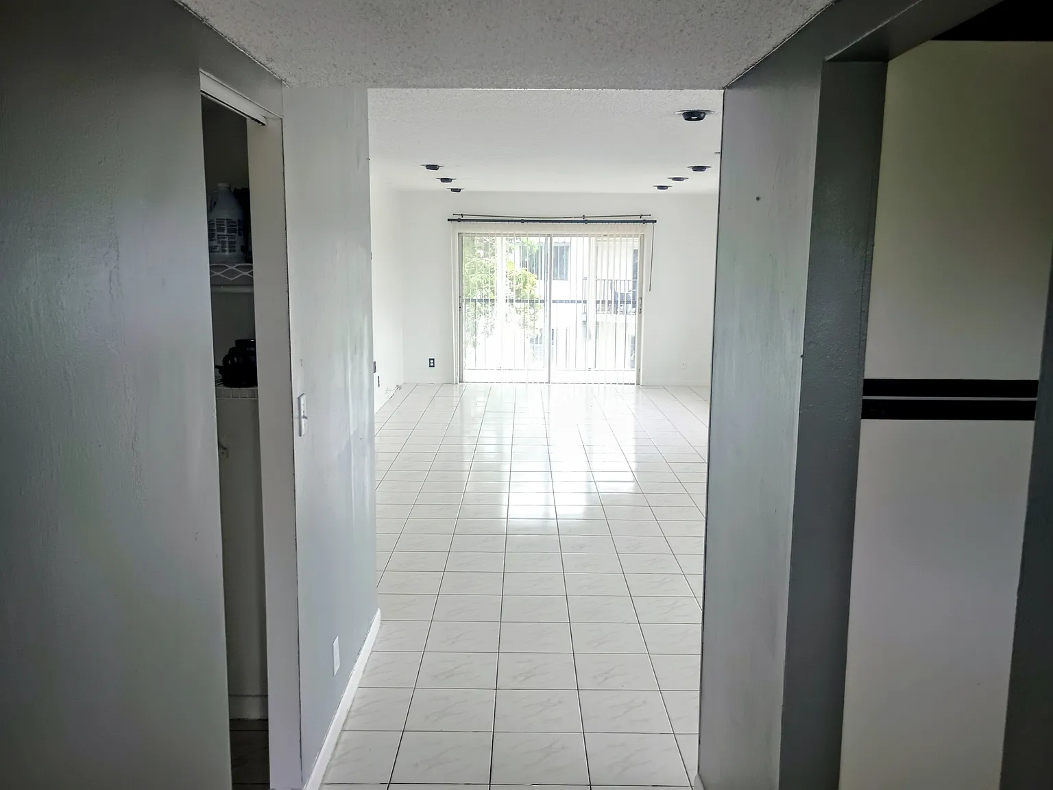 2 bed, 1480 sqft, $1,900 — Photo 3