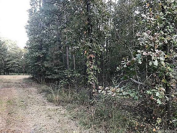 3rd image of 1165 Greenwood Mooringsport Rd