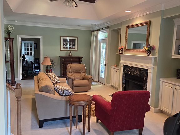 4th image of 121 Wynfield Ct