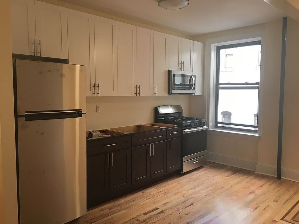 1st image of 417 Ocean Ave APT D4