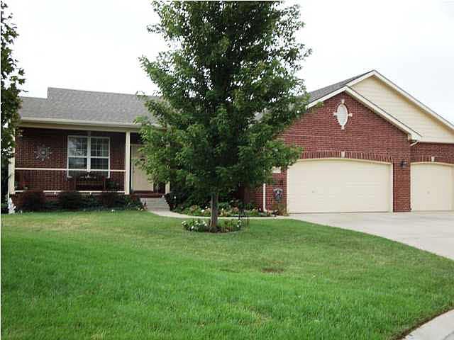 1st image of 2807 Stoney Brook Ct
