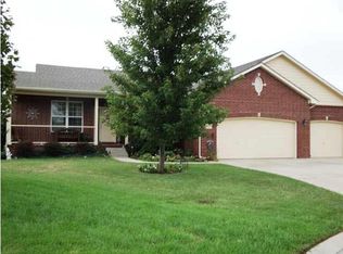 2807 Stoney Brook Ct, Augusta, KS 67010